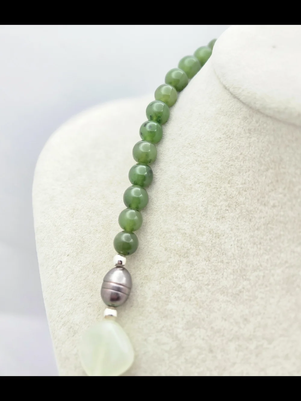 Green Jade & Peacock Cultured Freshwater Pearl Station Necklace 28